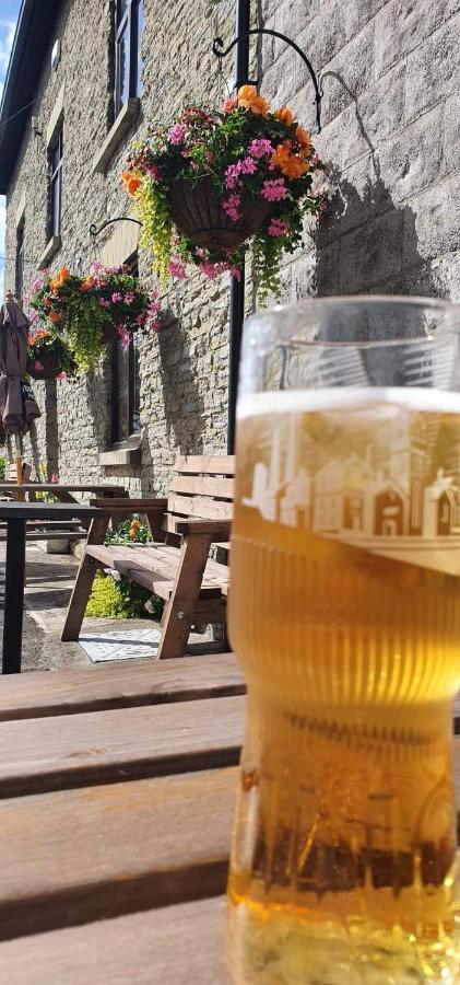 The Castle Inn Wigmore Eksteriør bilde